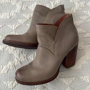 Kork-ease Ankle Boots